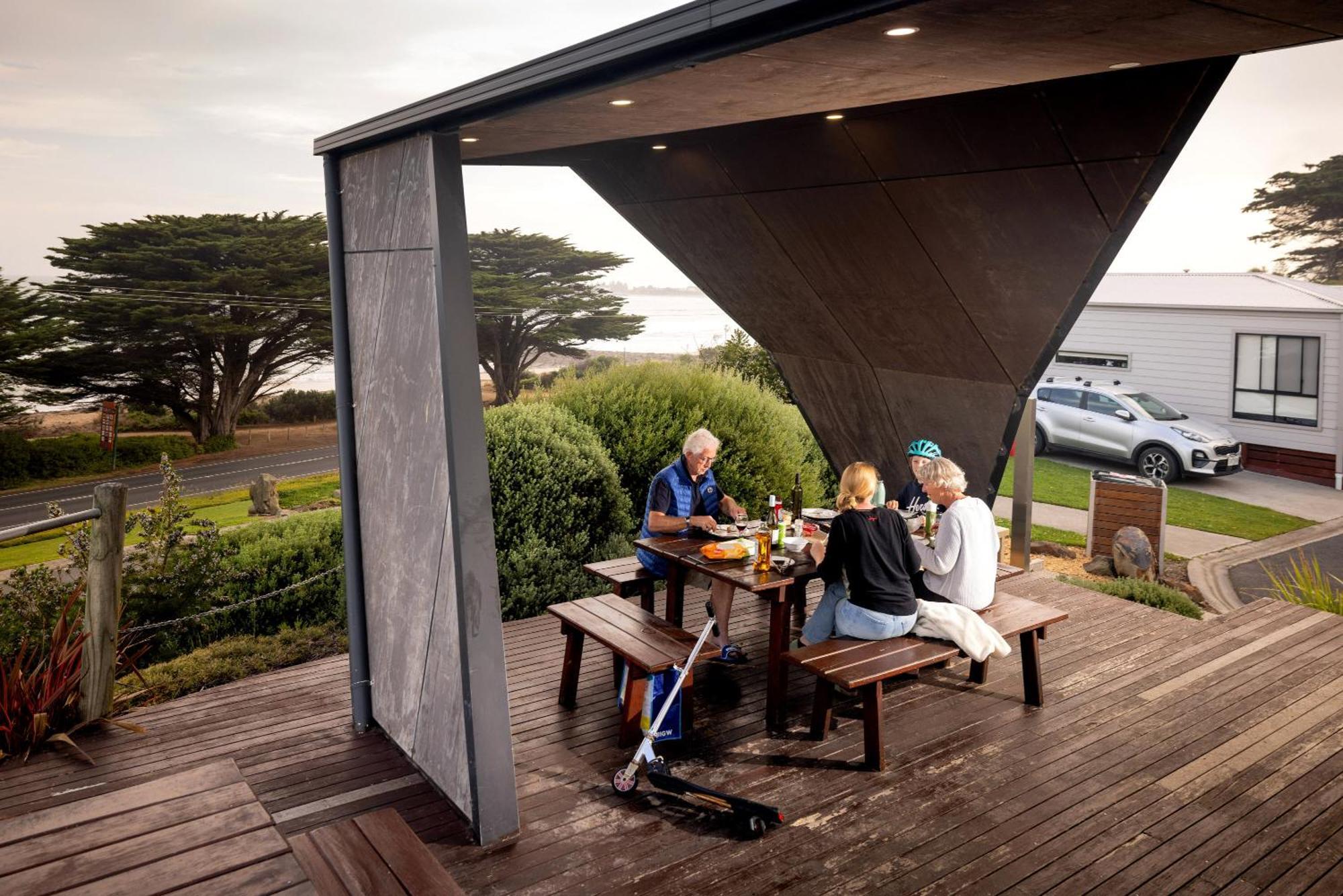 Big4 Apollo Bay Pisces Holiday Park Luaran gambar